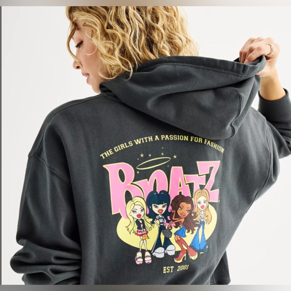 NEW Crop Zip‎ Up Bratz Hoodie. Large